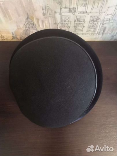 Женская шапка фетровая