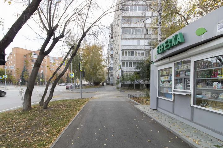 Продам торговое помещение, 15 м²