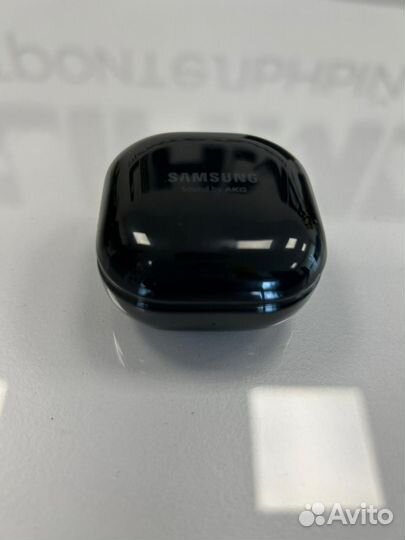 Наушники Galaxy Buds Live SM-R180