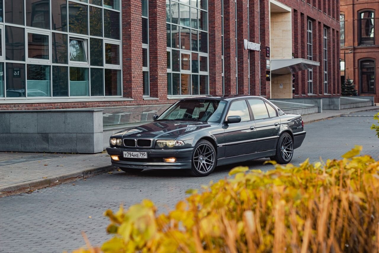 BMW 7 серия: фото владельца