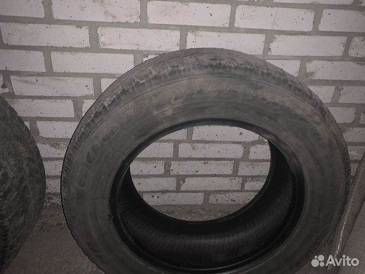 Goodyear Wrangler HP All Weather 235/65 R17 104V