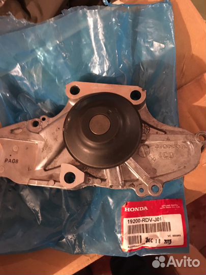 Помпа на хонду кросстур б/у