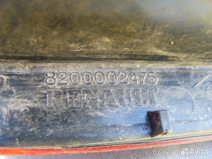 Фонарь внутренний левый Renault Laguna II