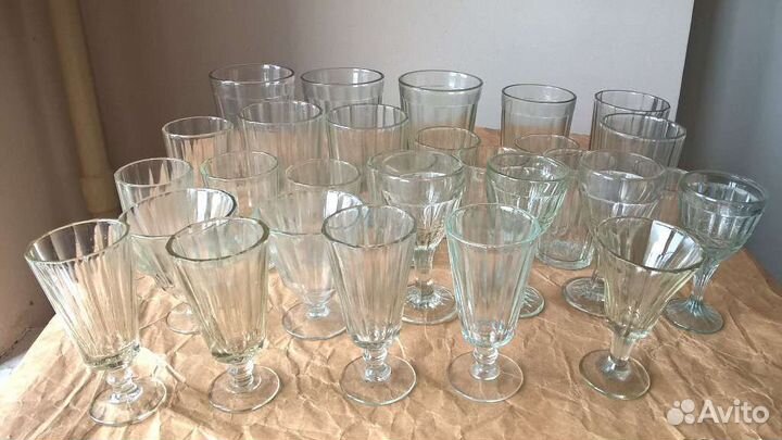 Старинный лафитник, гранная рюмка, стопка, стакан