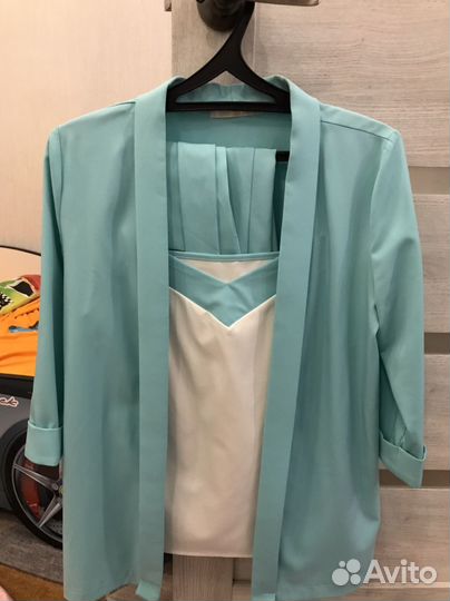 Большой пакет одежды для девушки размер 44