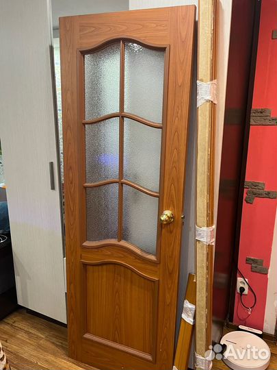 Дверь межкомнатная со стеклом