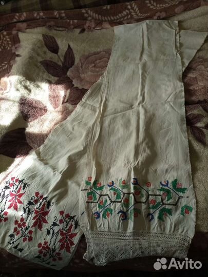 Полотенца СССР с вышивкой и кружевом