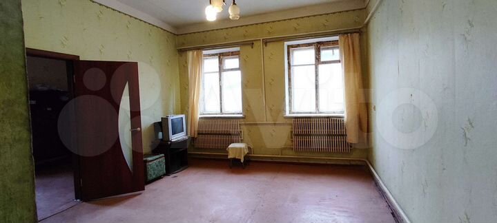 3-к. квартира, 58 м², 1/2 эт.