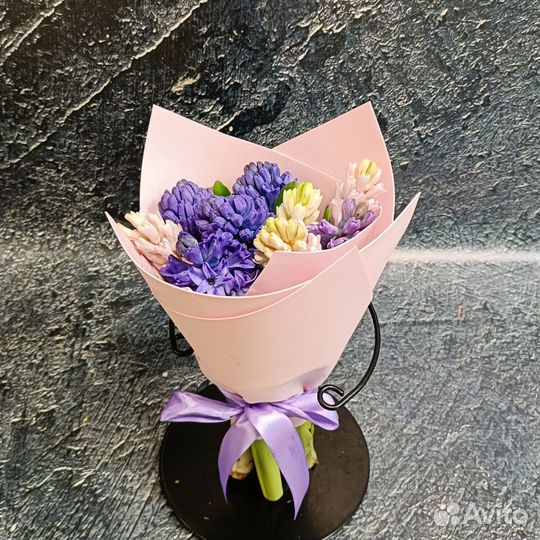 Букет из разноцветных гиацинтов 9 шт