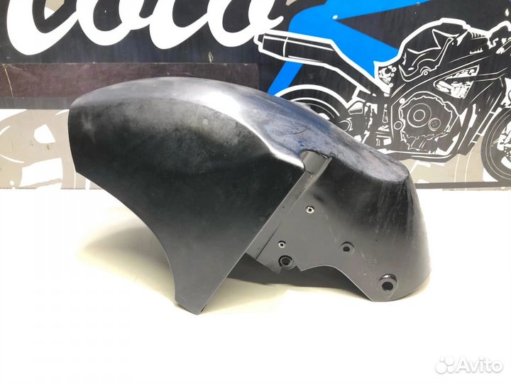 Переднее крыло Kawasaki ZZR 400-1 1992г