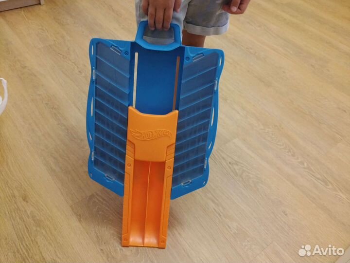 Hot wheels гараж