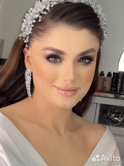 Свадебный стилист.Причёски.Макияж