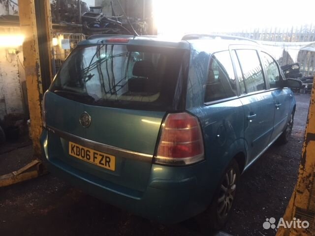 Разбор на запчасти Opel Zafira B