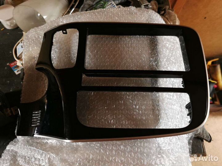 Головное устройство Mitsubishi