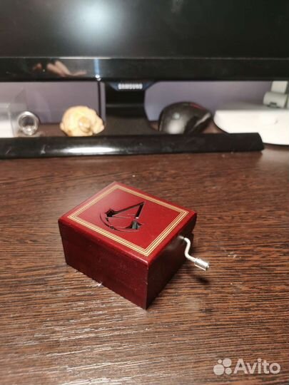 Музыкальная шкатулка Assassin's Creed Unity