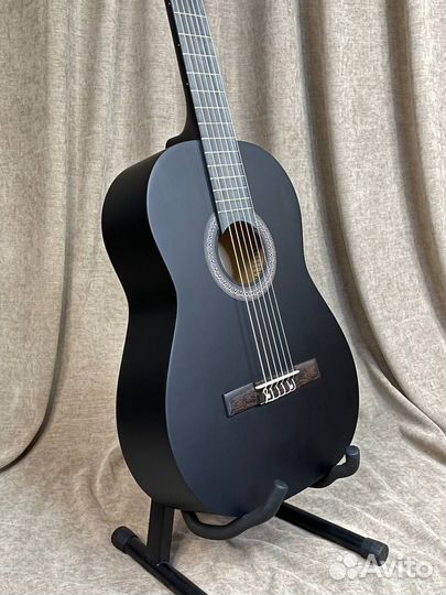 Классическая гитара 4/4 полноразмерная