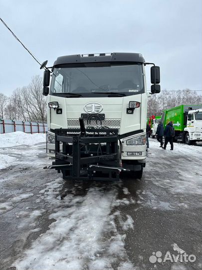 Кдм на самосвале FAW Самосвал (6х6) полный привод