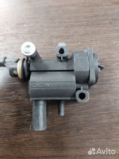 Активатор лючка бензобака Bmw X5 4.8I E70 N62N