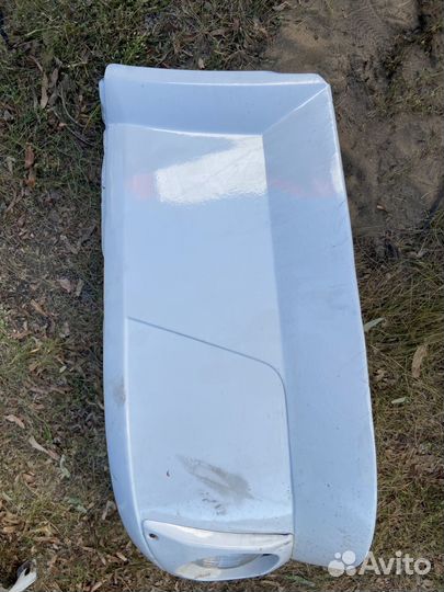 Бампер volvo vnl 670