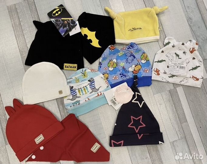 Шапки, комплекты детские новые