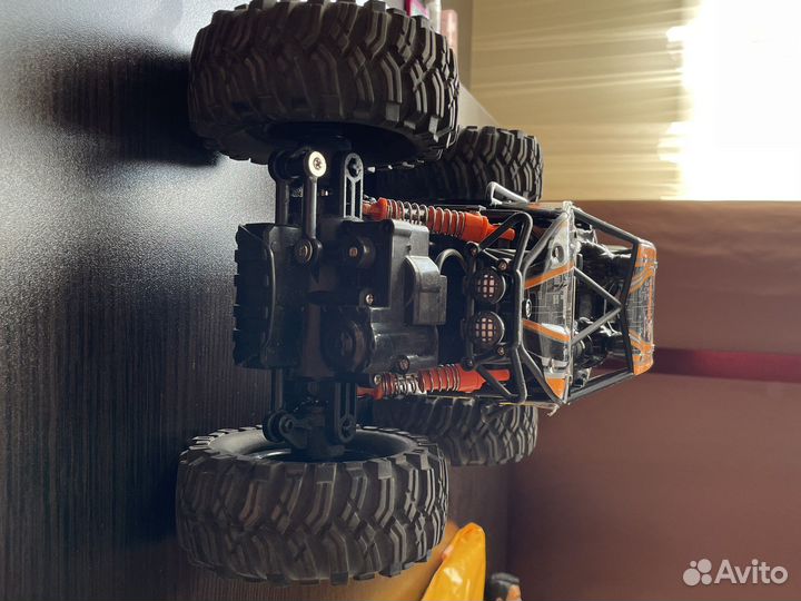 Радиоуправляемая машина электрическая