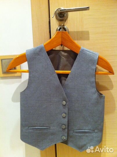 Школьный костюм р.134-140