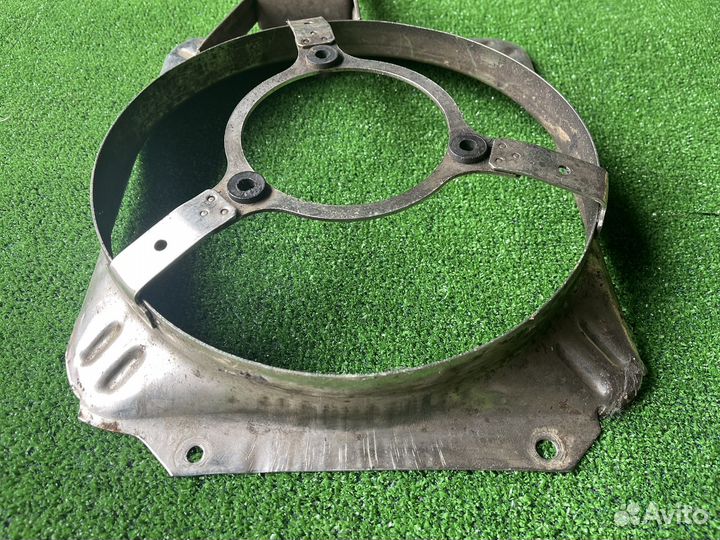 Кожух вентилятора радиатора Хром ваз 2105-07