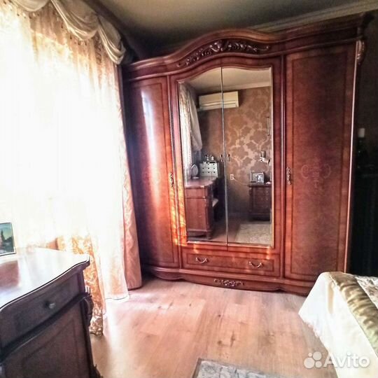 Шкаф четырёхдверный бу