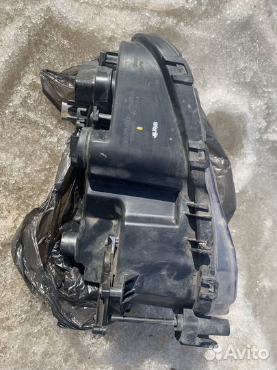 Противотуманная фара левая Kia K5 оригинал