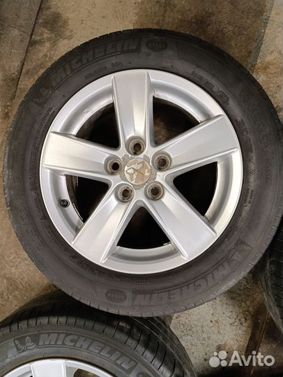 Оригинальные колеса Mitsubishi R16