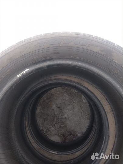 Toyo Tranpath MPZ 215/55 R17