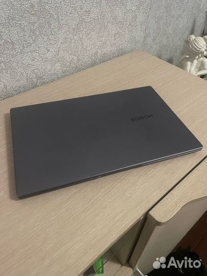 Ноутбук Honor MagicBook X 15 512/8 GB