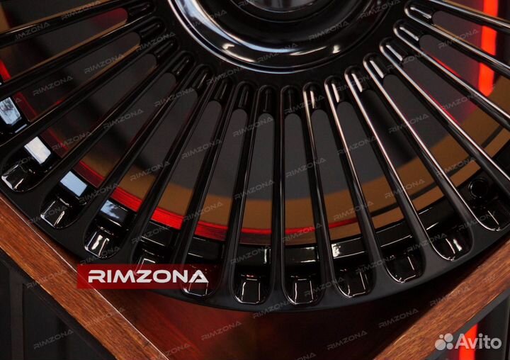 Кованые диски R22 на BMW X5 M