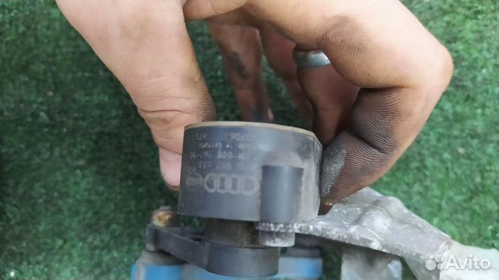 Датчик высоты дорожного просвета задний Audi S4 B7