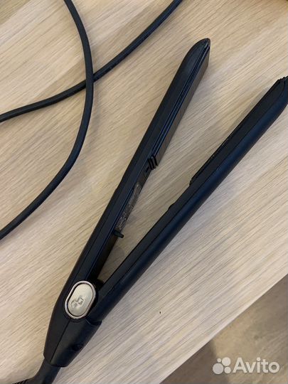 Выпрямитель для волос Redmond