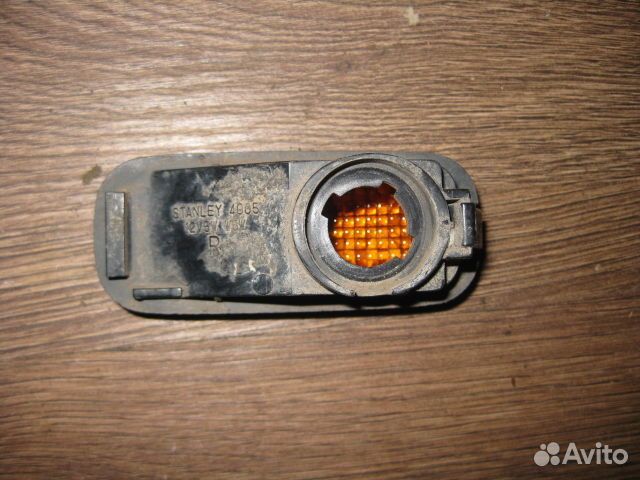 Повторитель на крыло правый Honda Accord (89-93 го