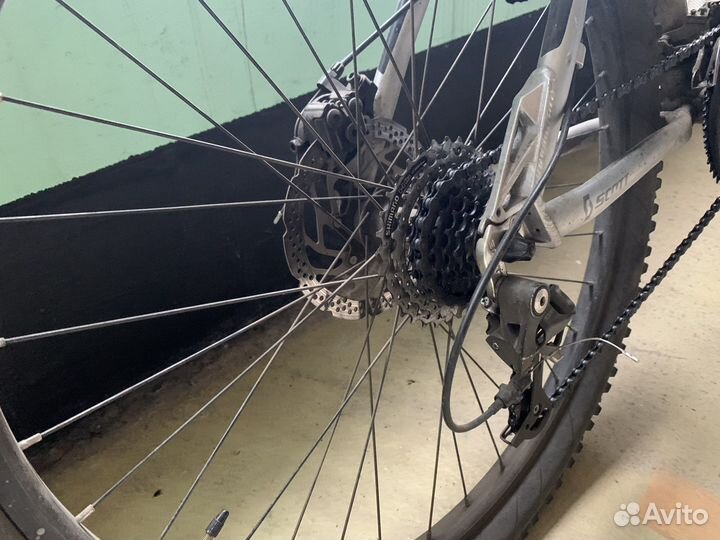 Велосипед scott