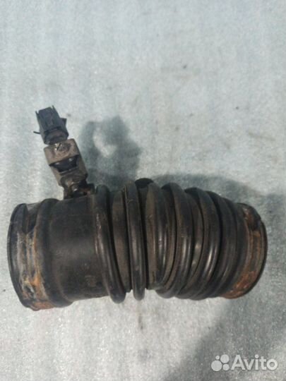 Патрубок воздушного фильтра Mazda Atenza Mazda6