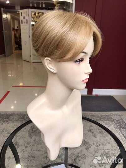 Накладка из искусственных волос