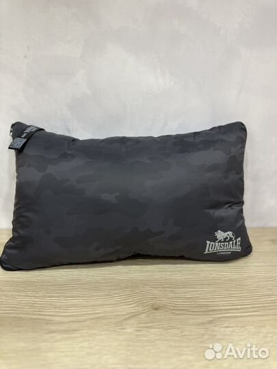 Пуховик мужской тонкий Lonsdale