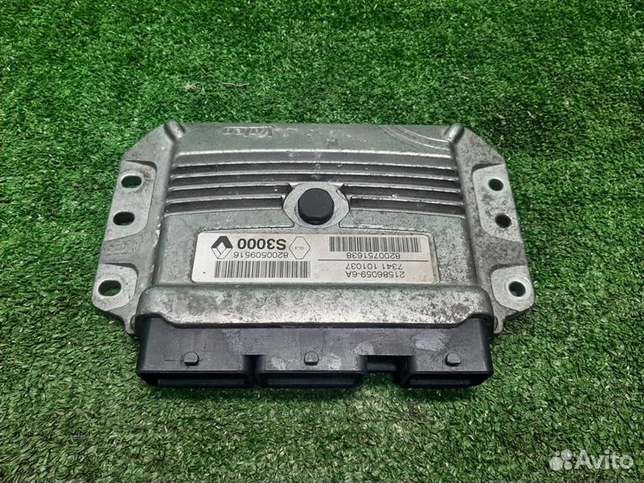 Блок управления двс Renault Megane 2 (LM0C) 2008