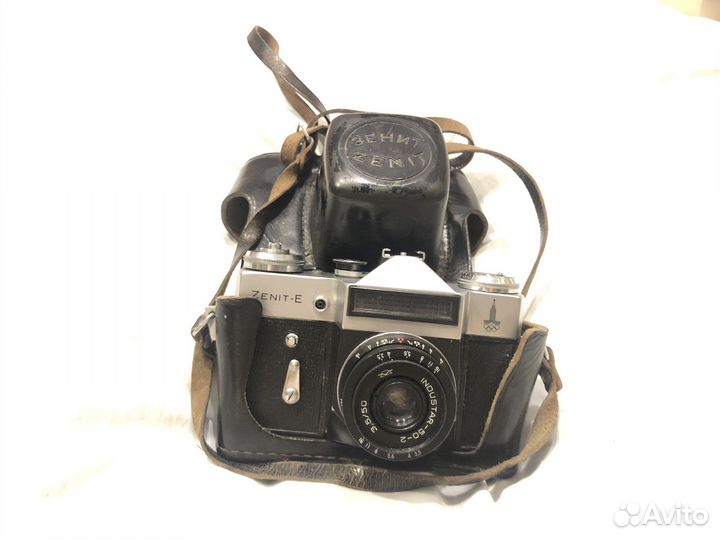 Zenit E зеркальный пленочный фотоаппарат с чехлом