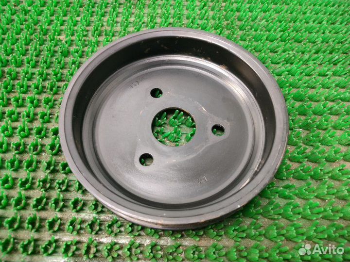 Шкив водяного насоса (помпы) Opel Corsa C Z10XEP