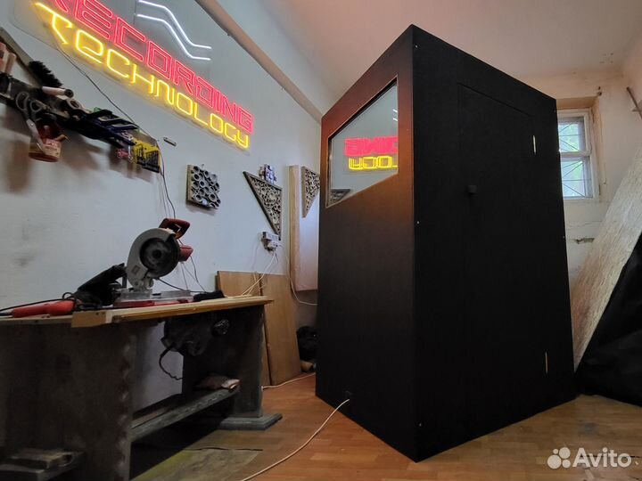 Акустическая кабина