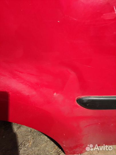 Дверь задняя правая Peugeot 107