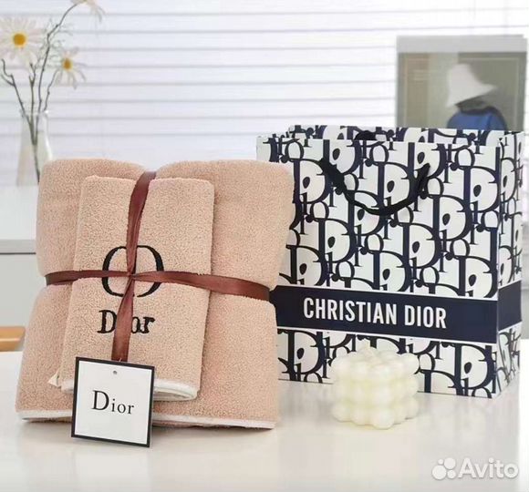 Набор полотенец Louis Vuitton и Christian Dior