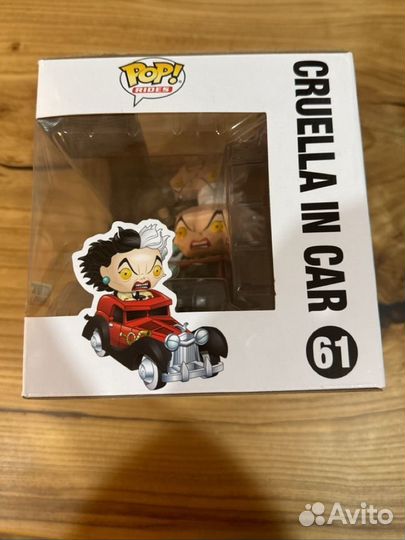 Фигурка Funko Pop Cruella in Car 61