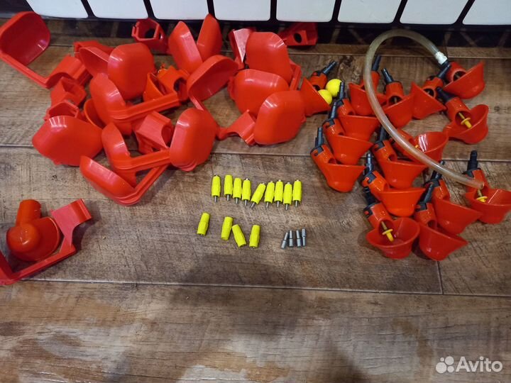 Ниппельные поилки 20штук