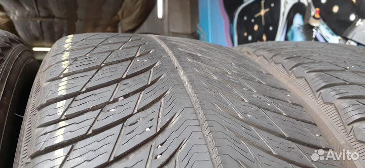 Michelin Pilot Alpin 5 SUV 235/50 R19