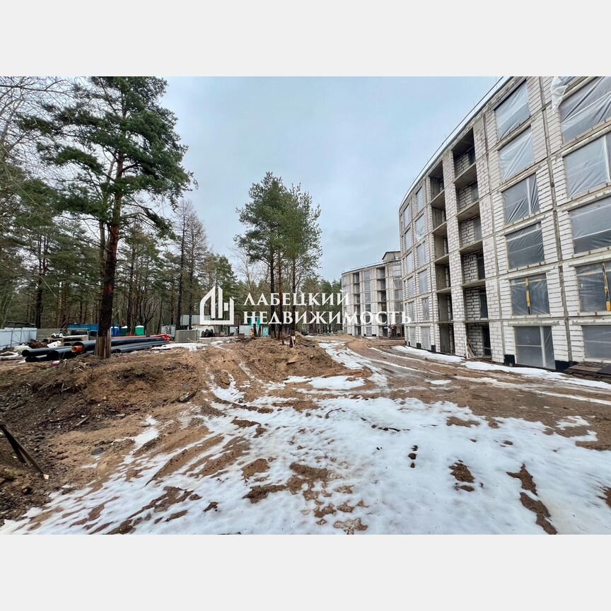 1-к. апартаменты, 43,3 м², 1/6 эт.